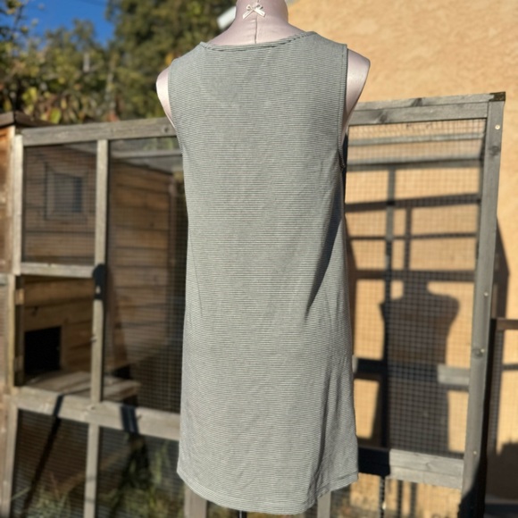 Cupcakes & Cashmere Horizontal Lines - Picture 2 of 7